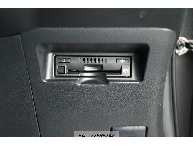 Toyota VITZ 2019-02 233633-13