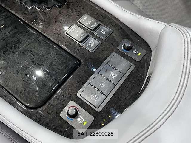 Lexus LS 2011-04 316817-6