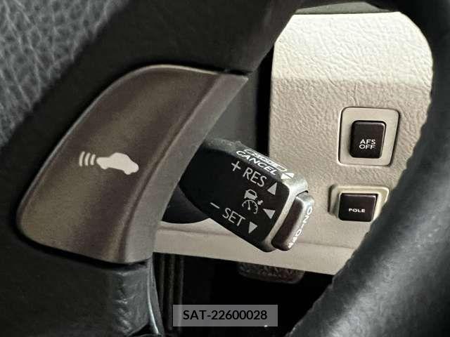 Lexus LS 2011-04 316817-17