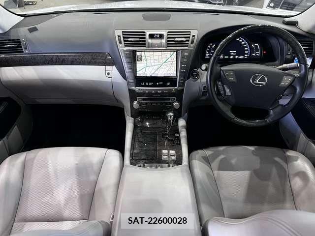 Lexus LS 2011-04 316817-16