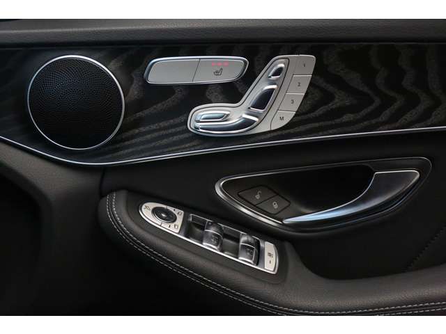 Mercedes Benz C-CLASS 2019-02 18156-18