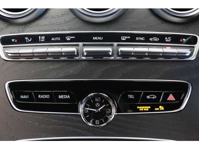 Mercedes Benz C-CLASS 2019-02 18156-14