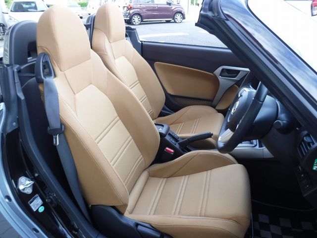 Daihatsu COPEN 2014-11 16006-9