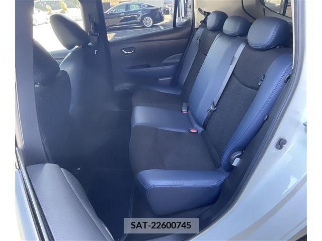 Nissan LEAF 2019-09 212286-9