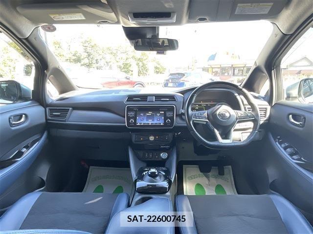 Nissan LEAF 2019-09 212286-7