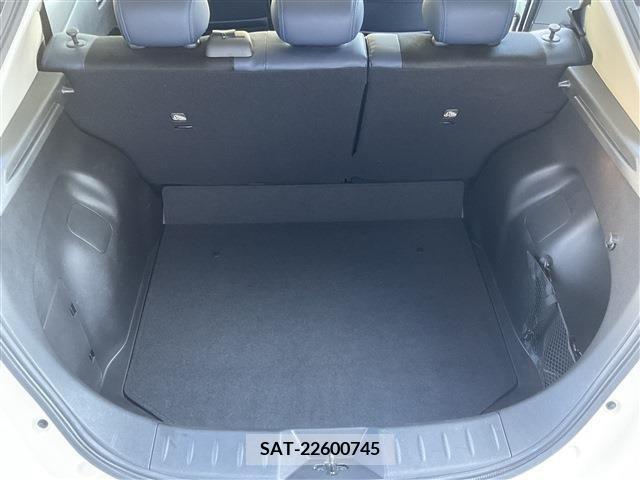 Nissan LEAF 2019-09 212286-6
