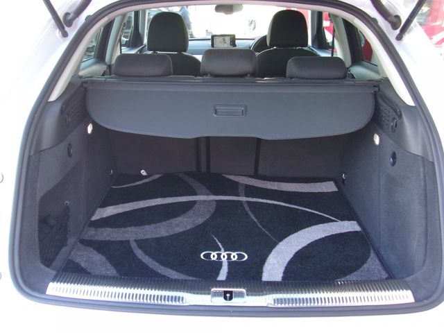 Audi Q3 2015-09 188371-16