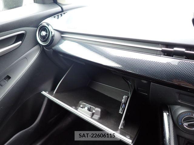 Mazda DEMIO 2018-03 301893-16