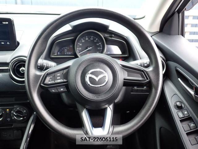 Mazda DEMIO 2018-03 301893-13