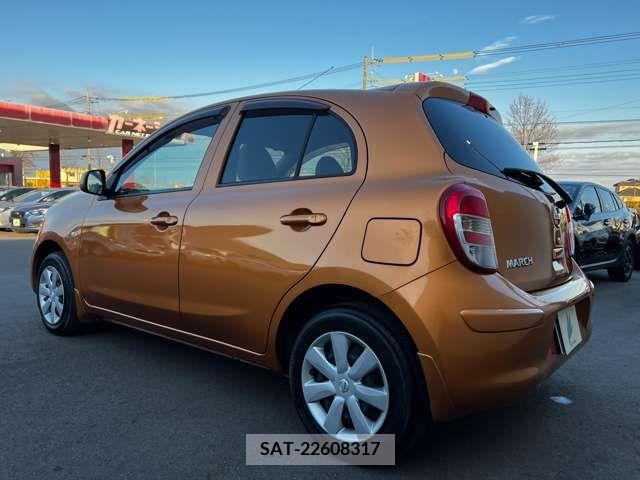 Nissan MARCH 2013-05 205712-4