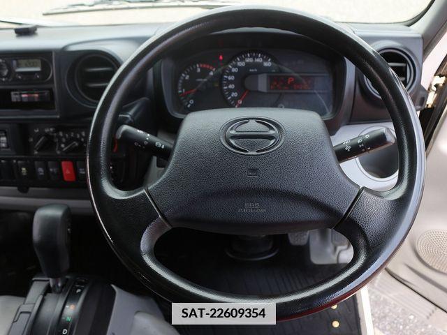 Hino DUTRO 2017-08 350417-22