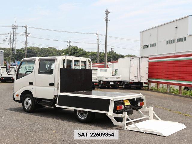 Hino DUTRO 2017-08 350417-13