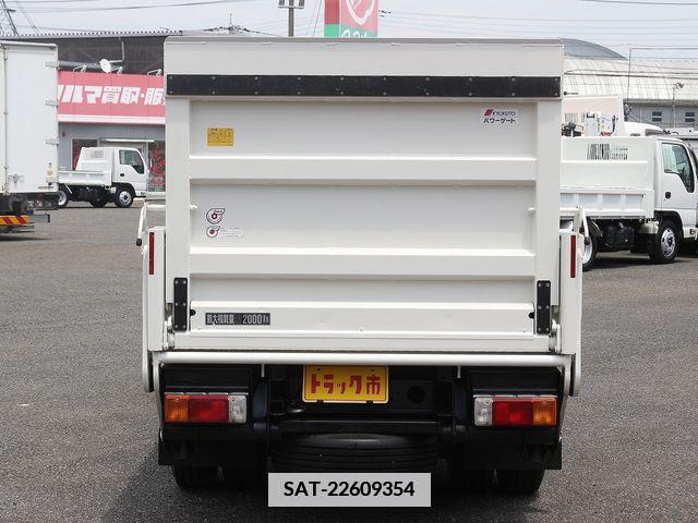 Hino DUTRO 2017-08 350417-5