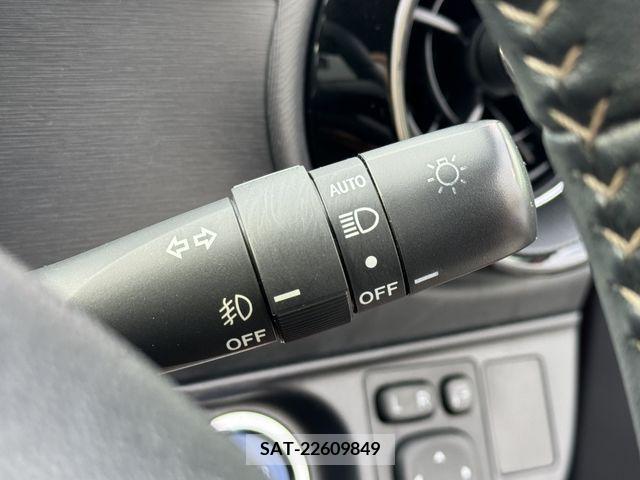 Toyota AQUA 2017-08 291778-16