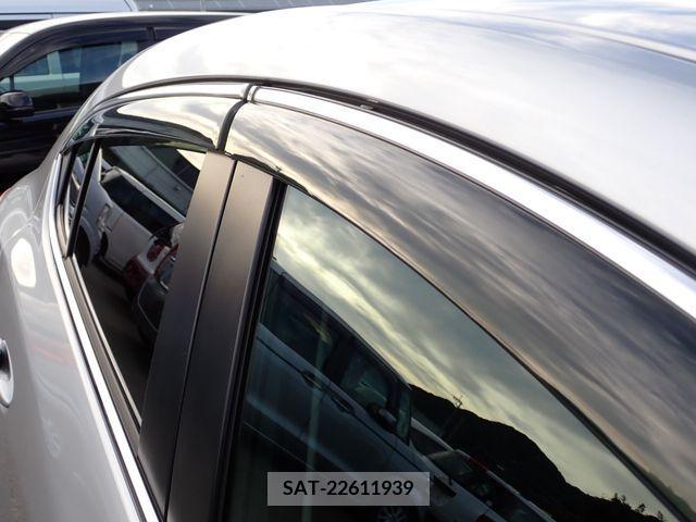 Mazda AXELA HYBRID 2016-09 203666-18
