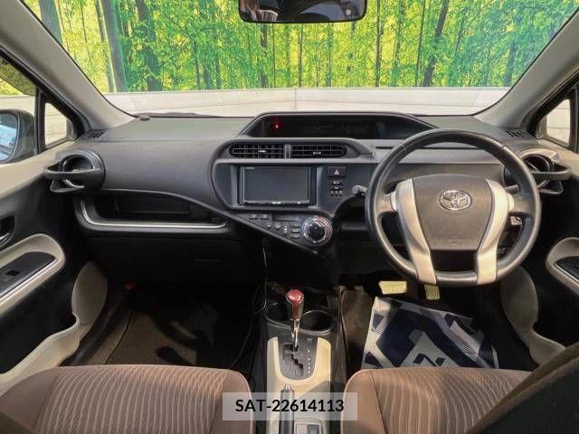 Toyota AQUA 2013-09 356236-1