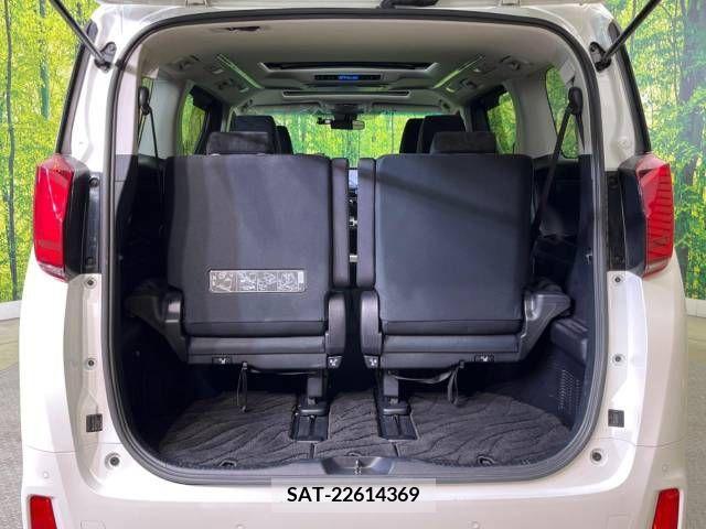 Toyota ALPHARD 2018-12 210701-10