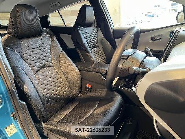 Toyota PRIUS PHV 2017-02 375217-7