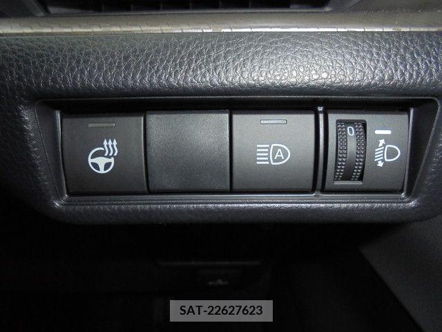 Toyota PRIUS 2023-08 378442-21