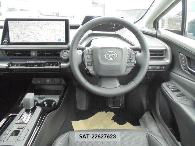 Toyota PRIUS 2023-08 378442-15