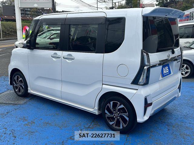 Daihatsu TANTO CUSTOM 2022-02 245558-4