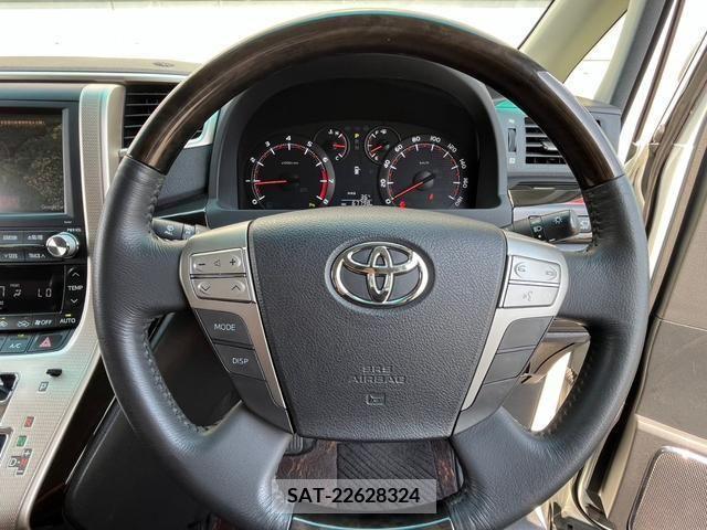 Toyota ALPHARD 2013-06 355338-13