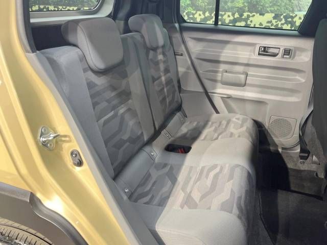 Daihatsu TAFT 2021-10 26385-10