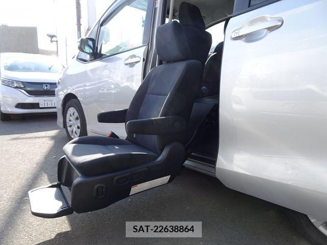 Toyota VOXY 2016-12 209920-15
