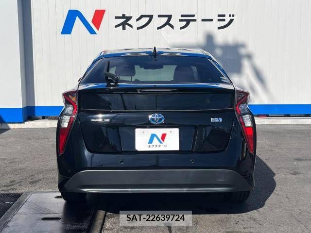 Toyota PRIUS 2018-12 366436-15