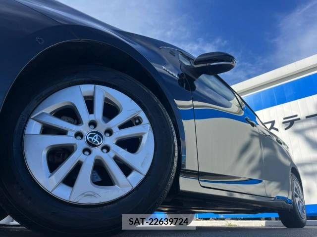Toyota PRIUS 2018-12 366436-13