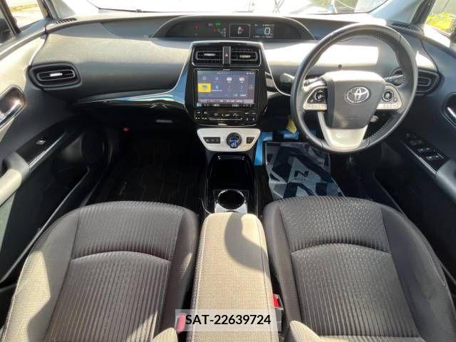 Toyota PRIUS 2018-12 366436-1