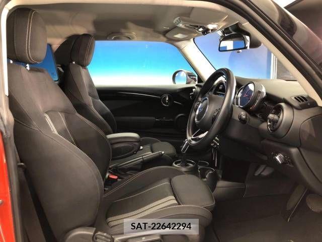 Bmw MINI 2019-05 379519-8