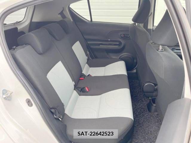 Toyota AQUA 2014-01 255232-10