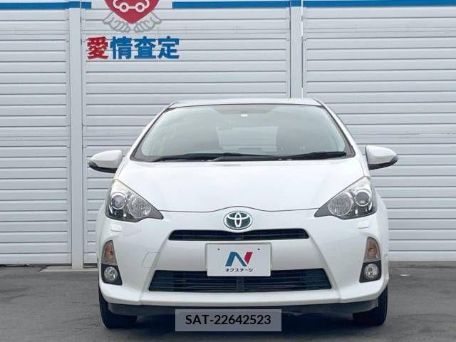 Toyota AQUA 2014-01 255232-15