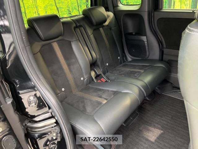 Honda N BOX CUSTOM 2019-11 237706-9