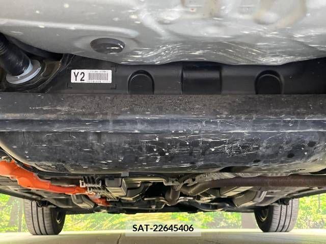 Toyota AQUA 2018-03 260416-19