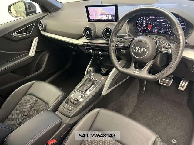 Audi SQ2 2021-04 292865-8