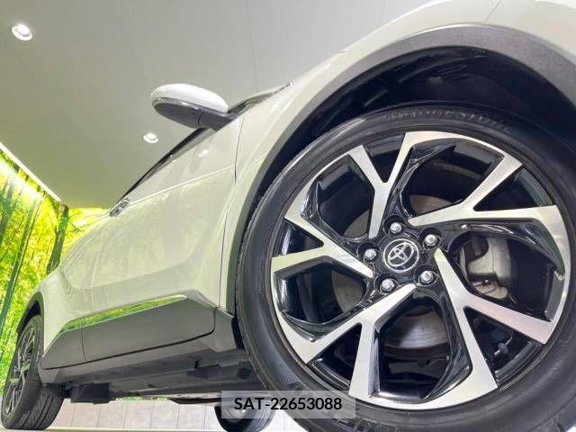 Toyota C-HR 2017-09 323018-13