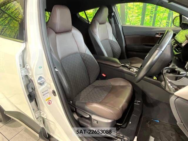 Toyota C-HR 2017-09 323018-8