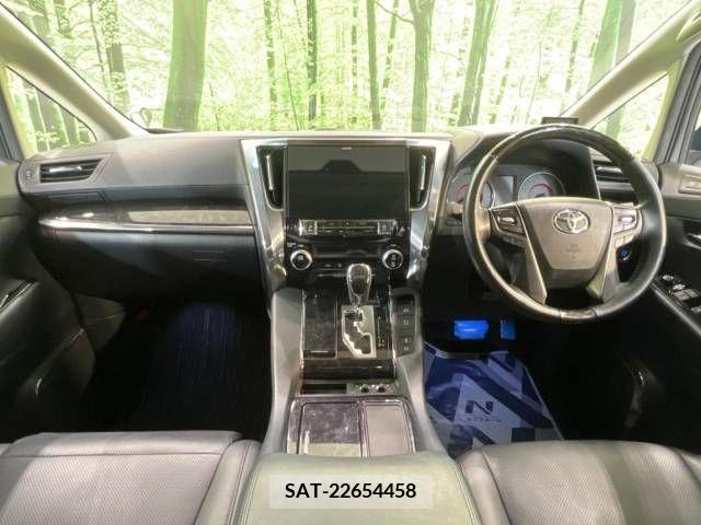 Toyota ALPHARD 2018-06 259141-1