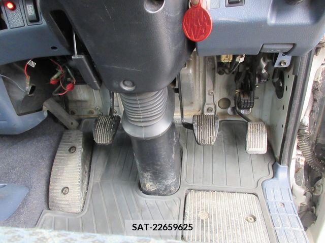 Hino RANGER 2004-12 201624-11