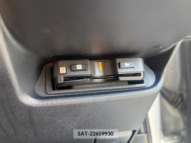 Toyota AQUA 2019-04 261030-7