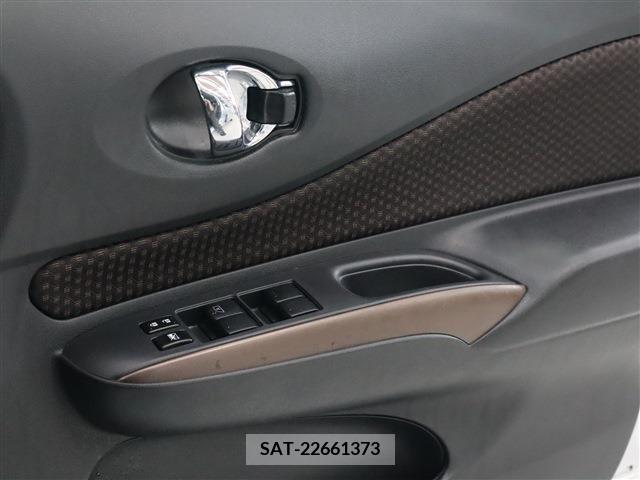 Nissan NOTE 2019-03 280086-14