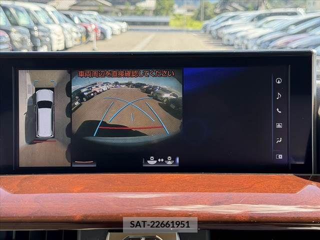 Lexus LX 2016-02 391890-5