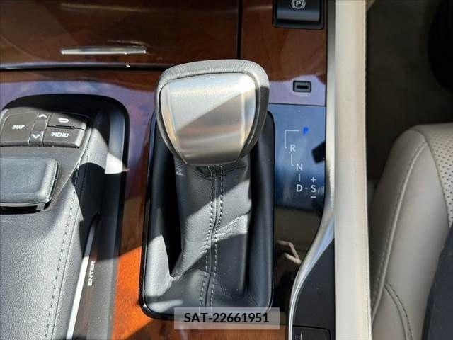 Lexus LX 2016-02 391890-26