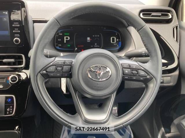 Toyota AQUA 2023-03 291738-11