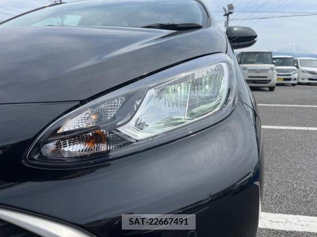Toyota AQUA 2023-03 291738-12