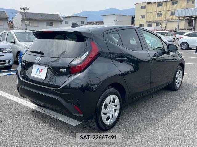 Toyota AQUA 2023-03 291738-17