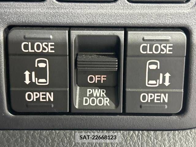 Toyota VOXY 2020-09 370529-6