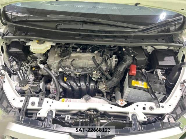 Toyota VOXY 2020-09 370529-19